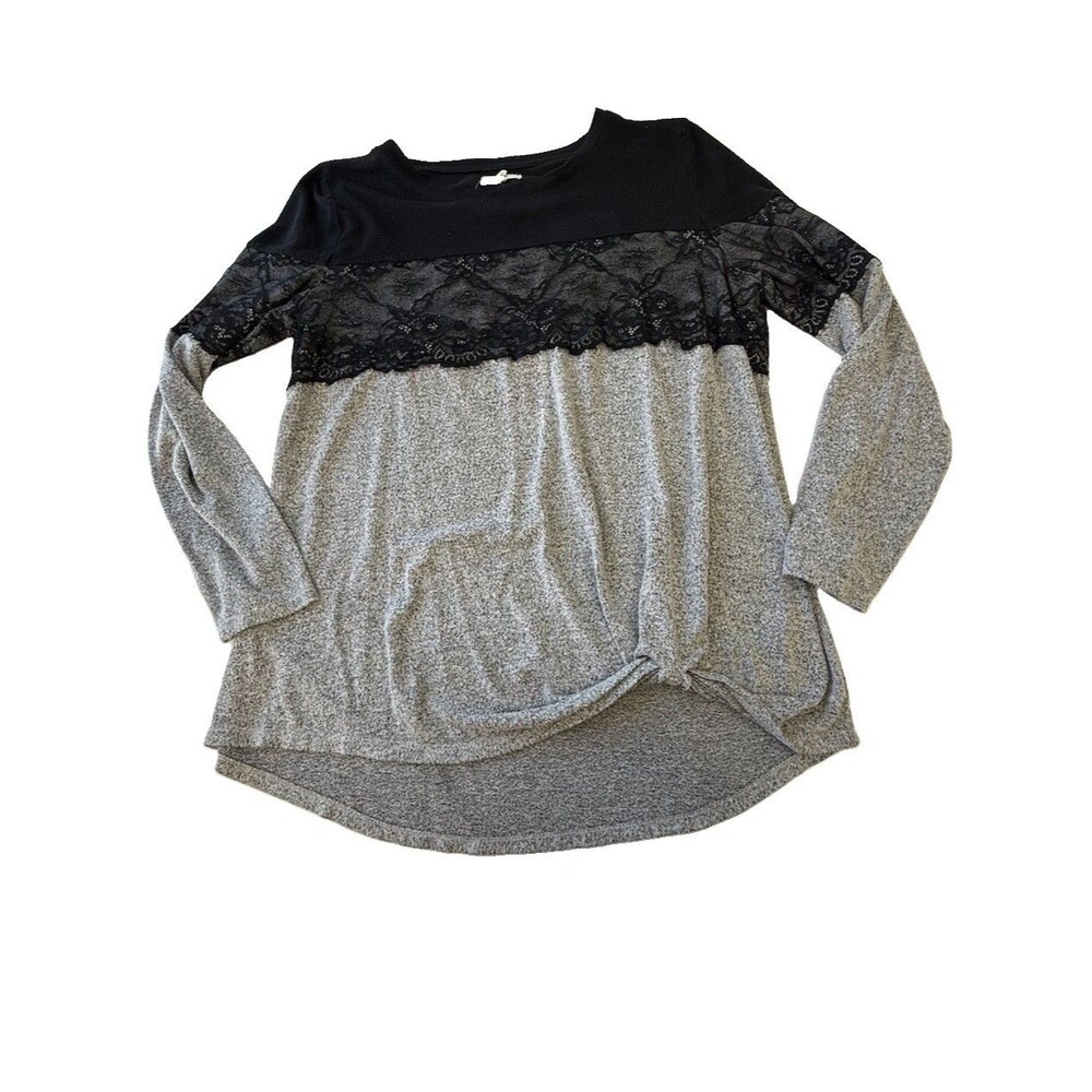 Maurices XL Gray Lace Yoke Top Black Lace Long Sleeve Knot Hem Tunic
